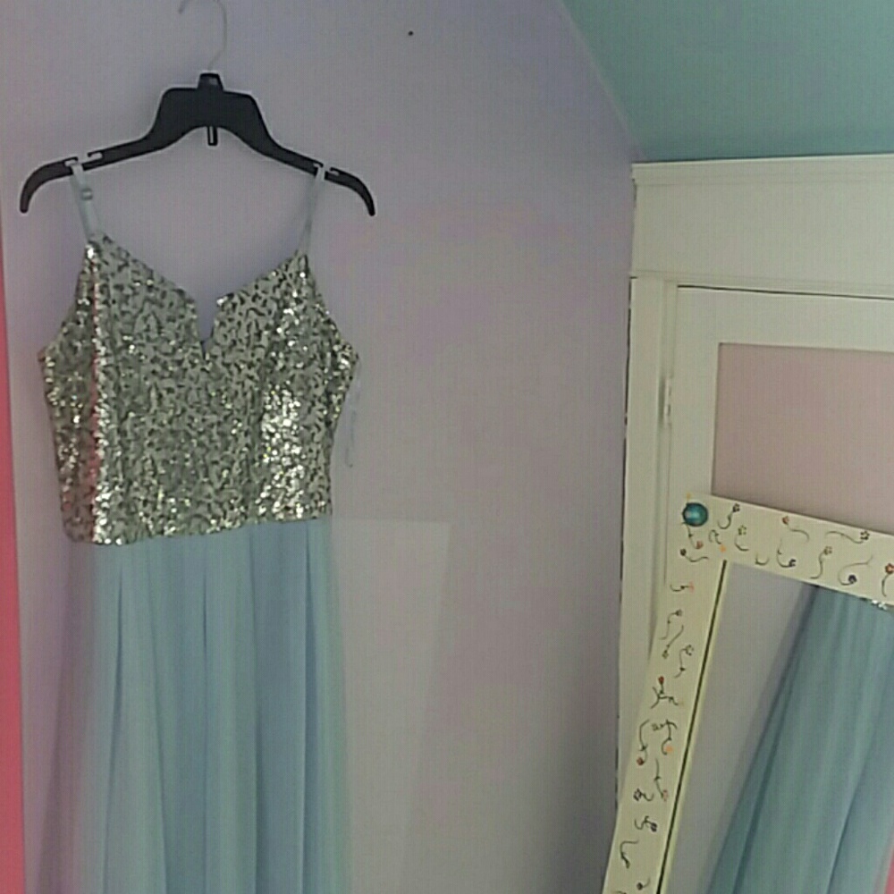 prom or homecoming dress